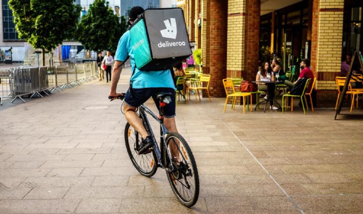 shutterstock-deliveroo-apotelesmata