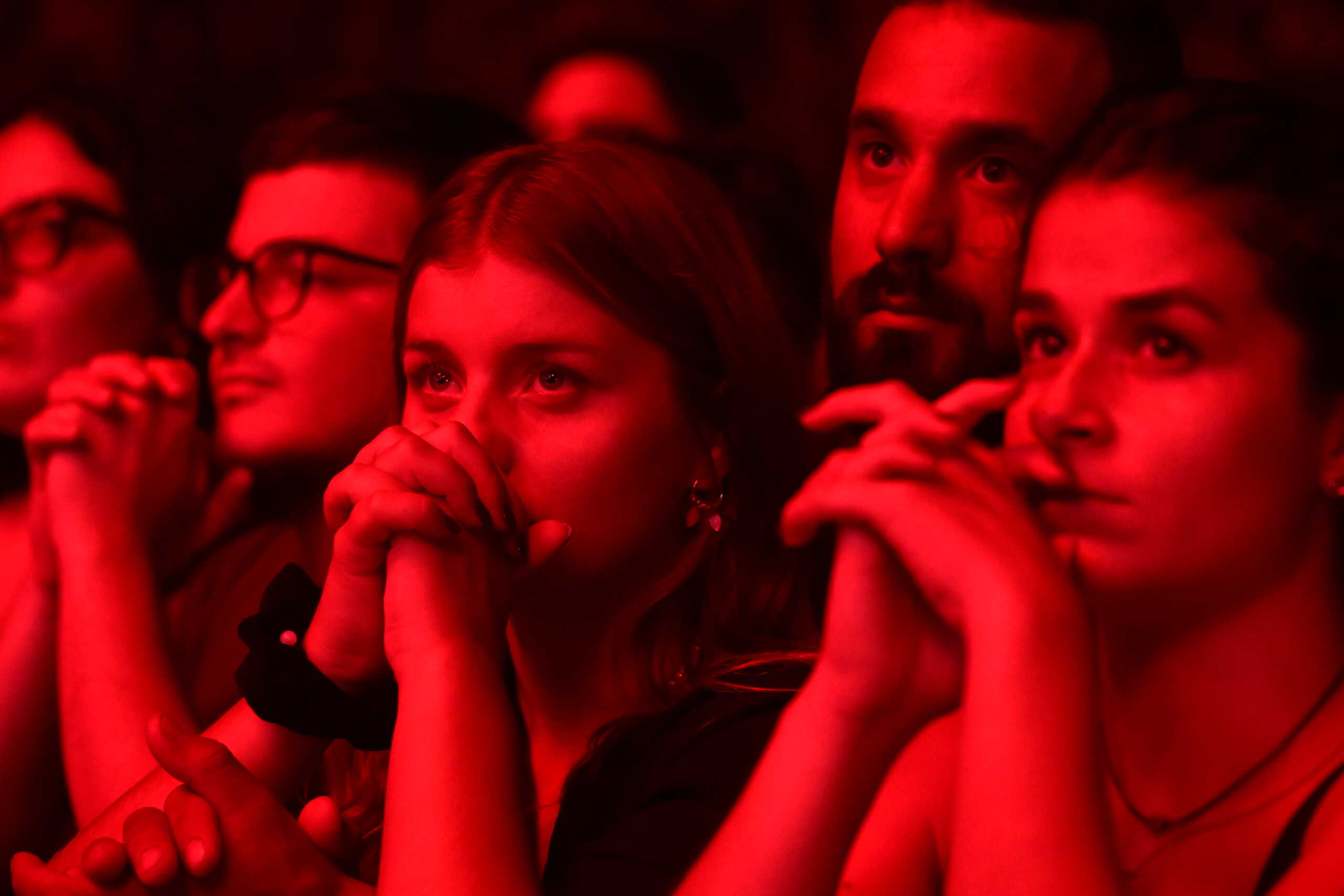 Συναυλία για τα Τέμπη: Η «Ανδρομέδα» του Θανάση Παπακωνσταντίνου, η «Κοιλάδα των Τεμπών» του Σωκράτη Μάλαμα και η συγκλονιστική Τάνια Τσανακλίδου