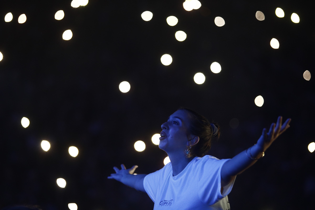 Μαρία Καρυστιανού στη συναυλία για τα Τέμπη: «Σίγουρα ακουγόμαστε στους ουρανούς»