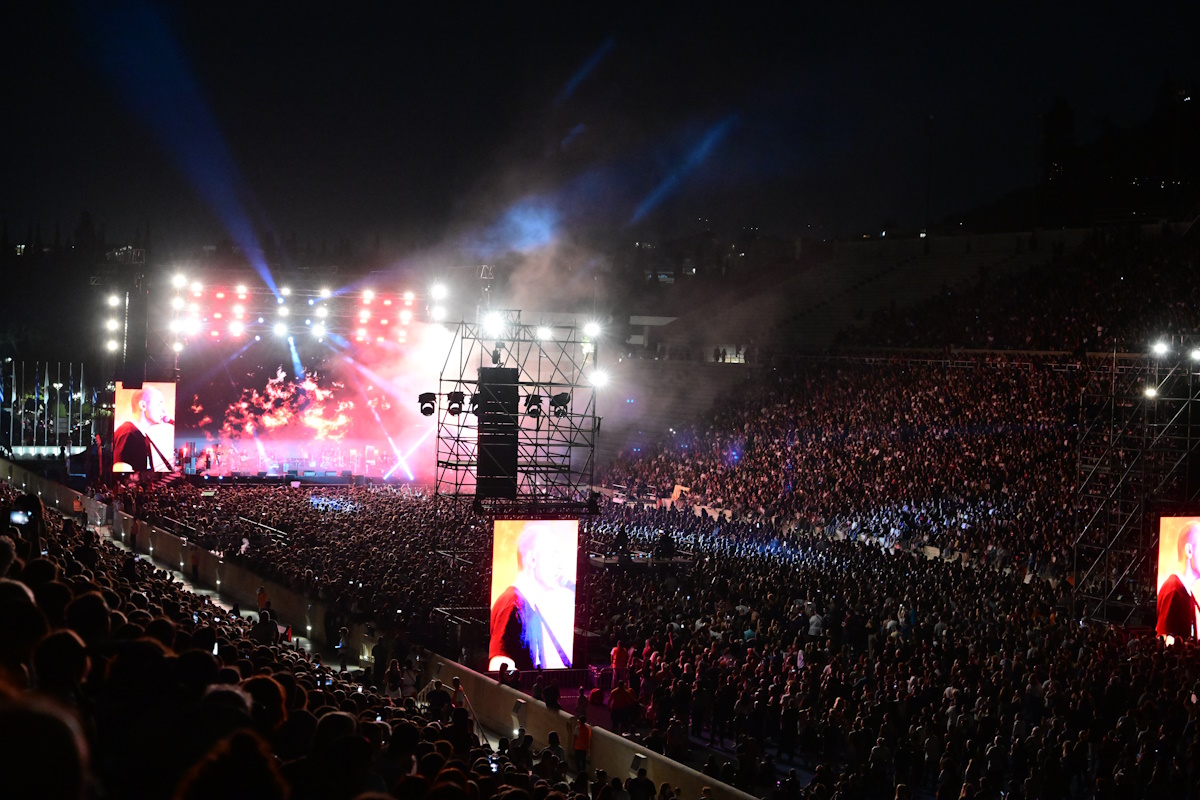 Μαρία Καρυστιανού στη συναυλία για τα Τέμπη: «Σίγουρα ακουγόμαστε στους ουρανούς»