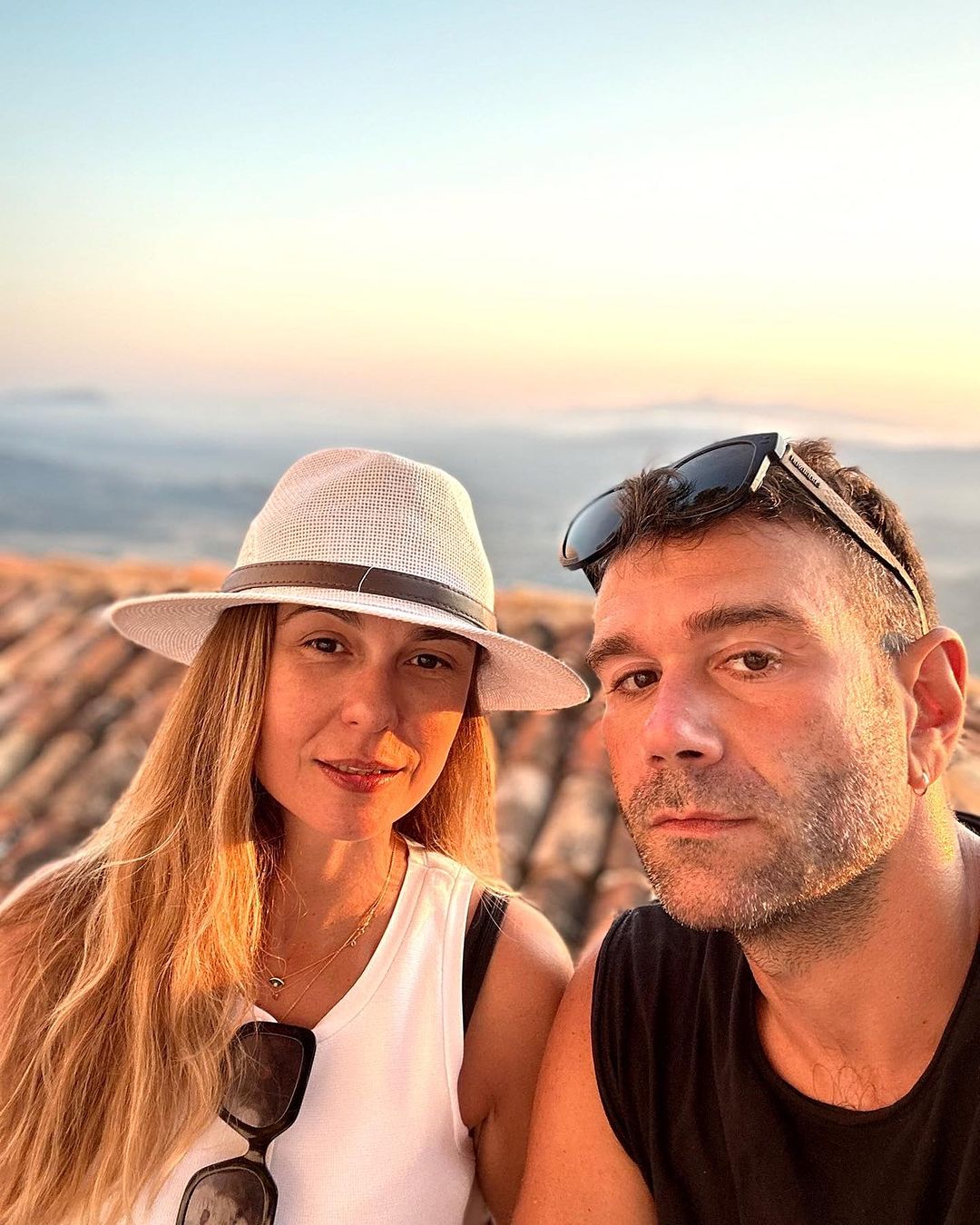 Θάλεια Ματίκα – Τάσος Ιορδανίδης: «Ήταν τραυματική εμπειρία για τα παιδιά μας, στο τέλος έκλαιγαν με λυγμούς» 4 Θάλεια Ματίκα – Τάσος Ιορδανίδης: «Ήταν τραυματική εμπειρία για τα παιδιά μας, στο τέλος έκλαιγαν με λυγμούς»
