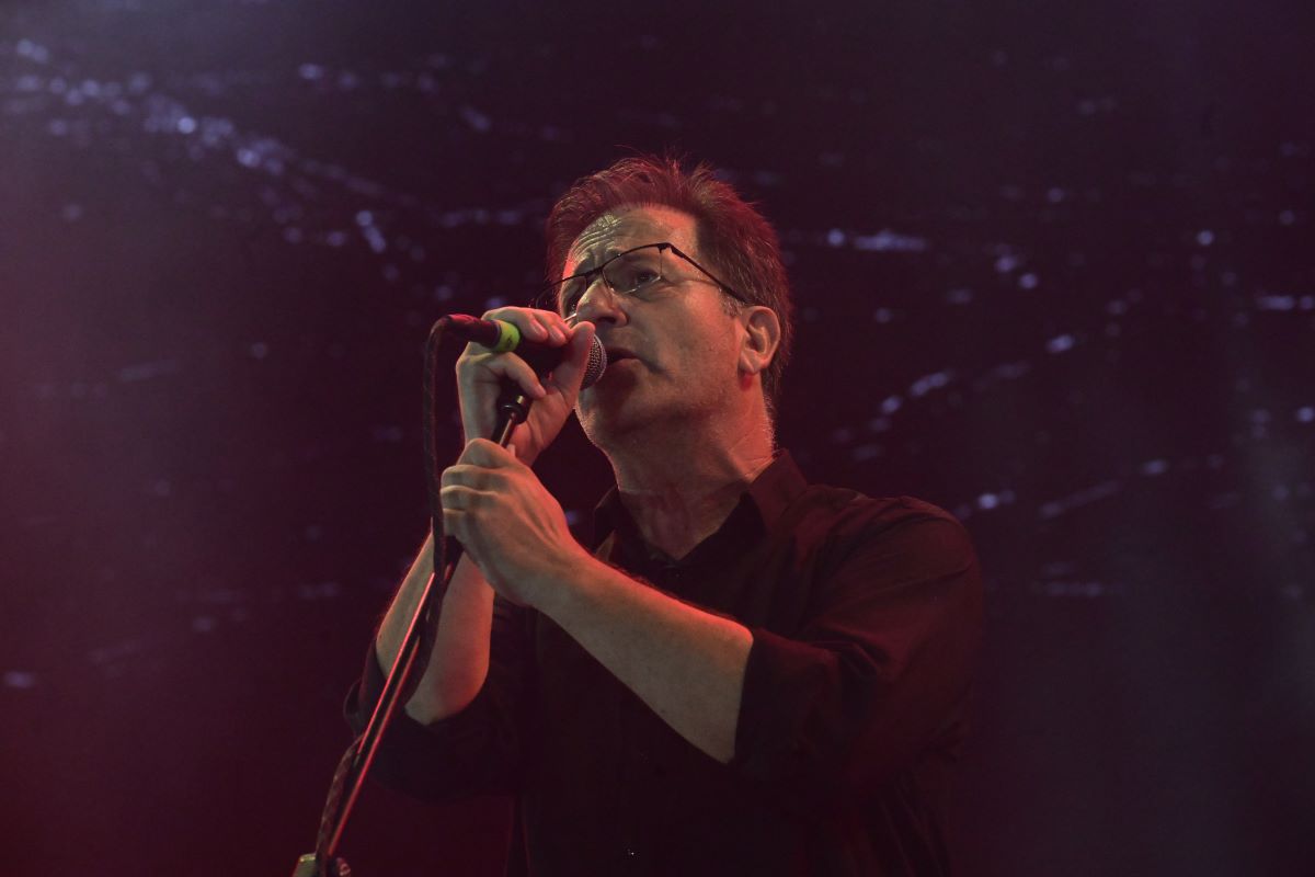 Ανατριχίλα από τον Νίκο Πλακιά για τα «κορίτσια του» που έχασε στα Τέμπη - «Άντε εκεί ψηλά που είναι μόνα και ψάχνουν για παρέα» 4 Ανατριχίλα από τον Νίκο Πλακιά για τα «κορίτσια του» που έχασε στα Τέμπη - «Άντε εκεί ψηλά που είναι μόνα και ψάχνουν για παρέα»