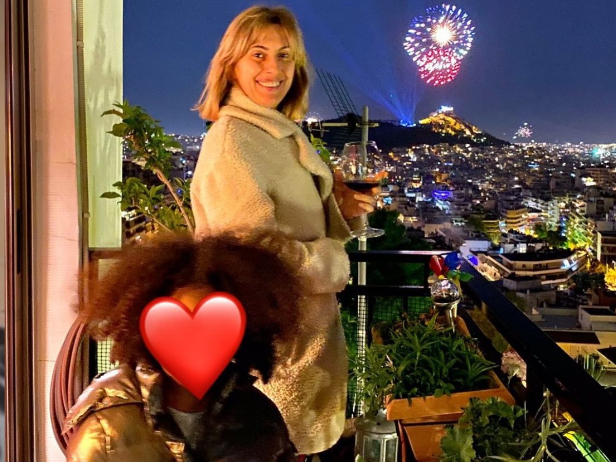 Βίκυ Βολιώτη: «Πάντα ήθελα να υιοθετήσω, δεν μου ήρθε ουρανοκατέβατο ή από ανάγκη»