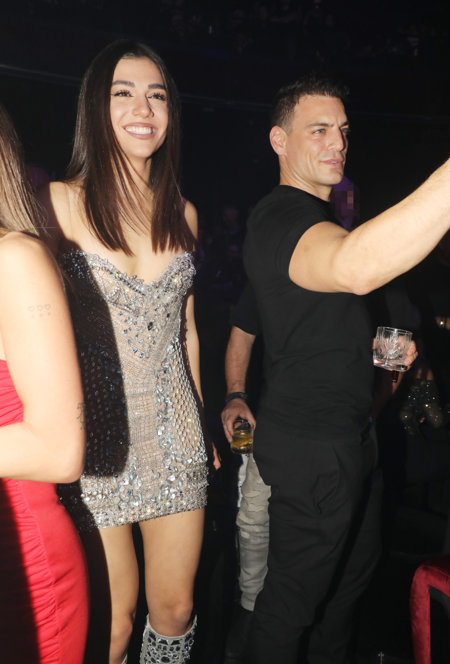 Μελίνα Νικολαΐδη – Δημήτρης Φιντιρίκος: Πιο ερωτευμένοι από ποτέ στην πρεμιέρα της Δέσποινας Βανδή! Οι τρυφερές συναντήσεις