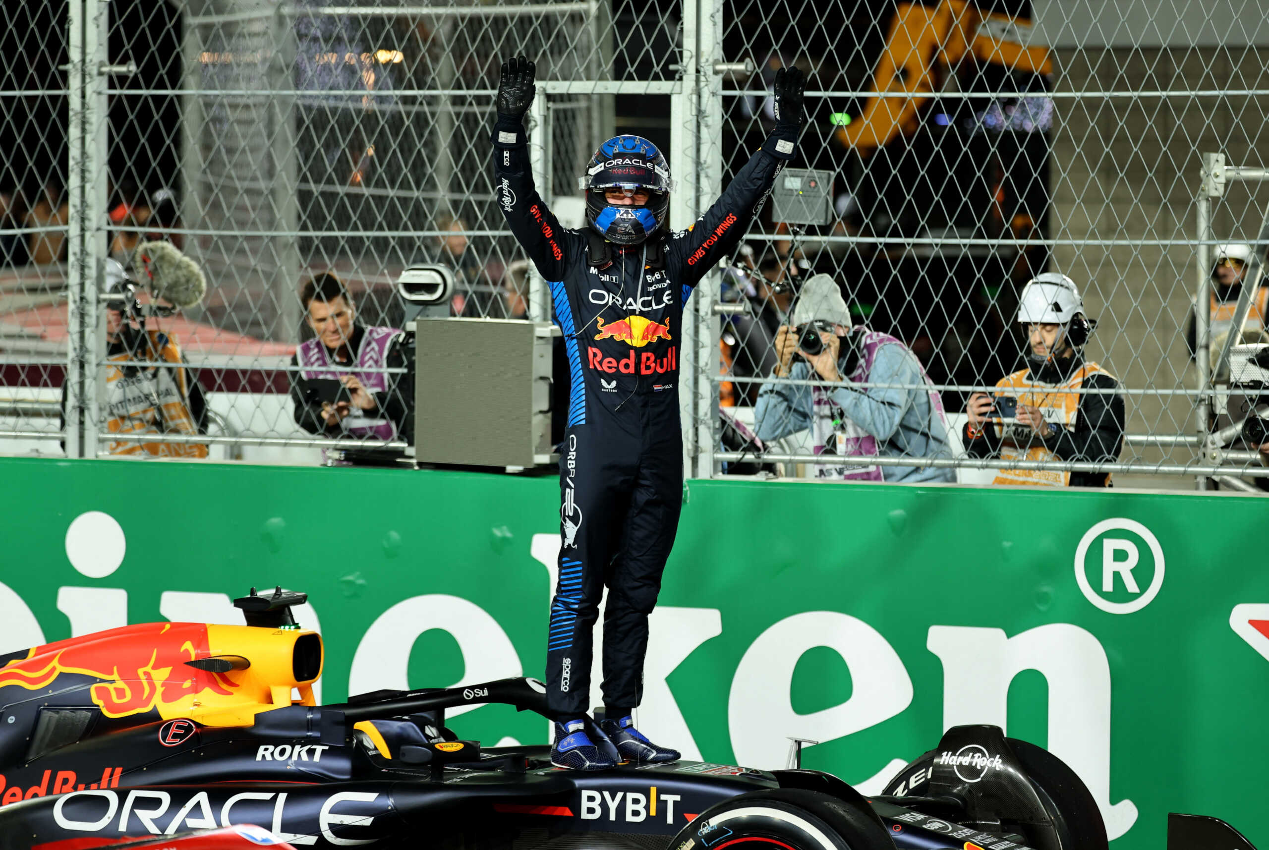 Formula 1: Παγκόσμιος τίτλος για 4η συνεχόμενη χρονιά ο Μαξ Φερστάπεν – Ζήτω το Λας Βέγκας