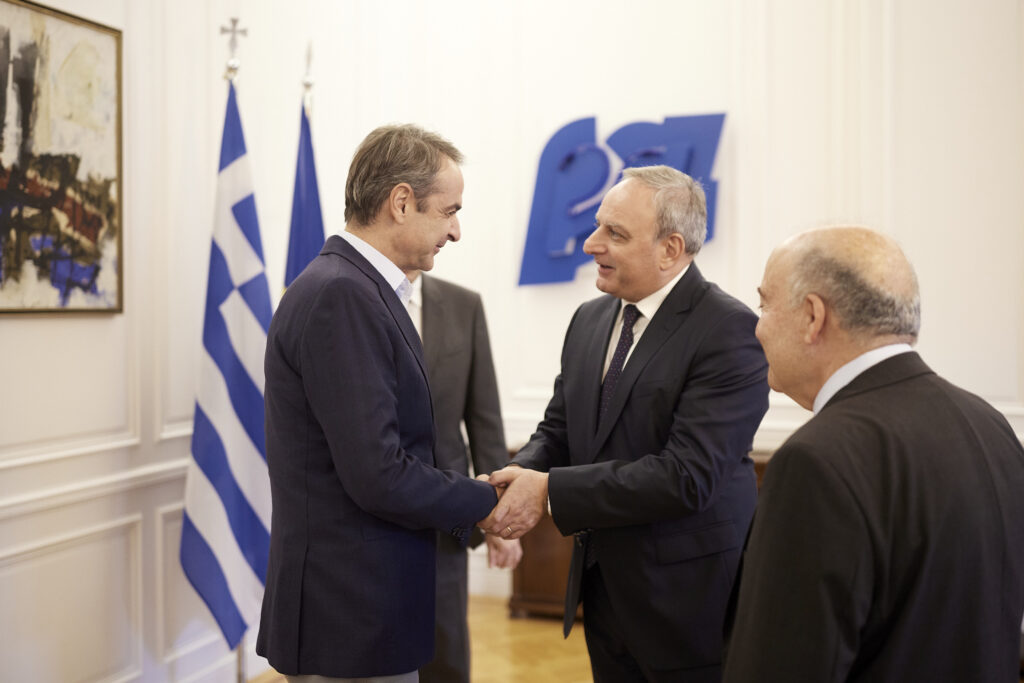 Στήριξη Kυριάκου Μητσοτάκη για δίκαιη και βιώσιμη λύση στο Κυπριακό – Θετική η άτυπη συνάντηση Χριστοδουλίδη – Τατάρ 2 Στήριξη Kυριάκου Μητσοτάκη για δίκαιη και βιώσιμη λύση στο Κυπριακό – Θετική η άτυπη συνάντηση Χριστοδουλίδη – Τατάρ