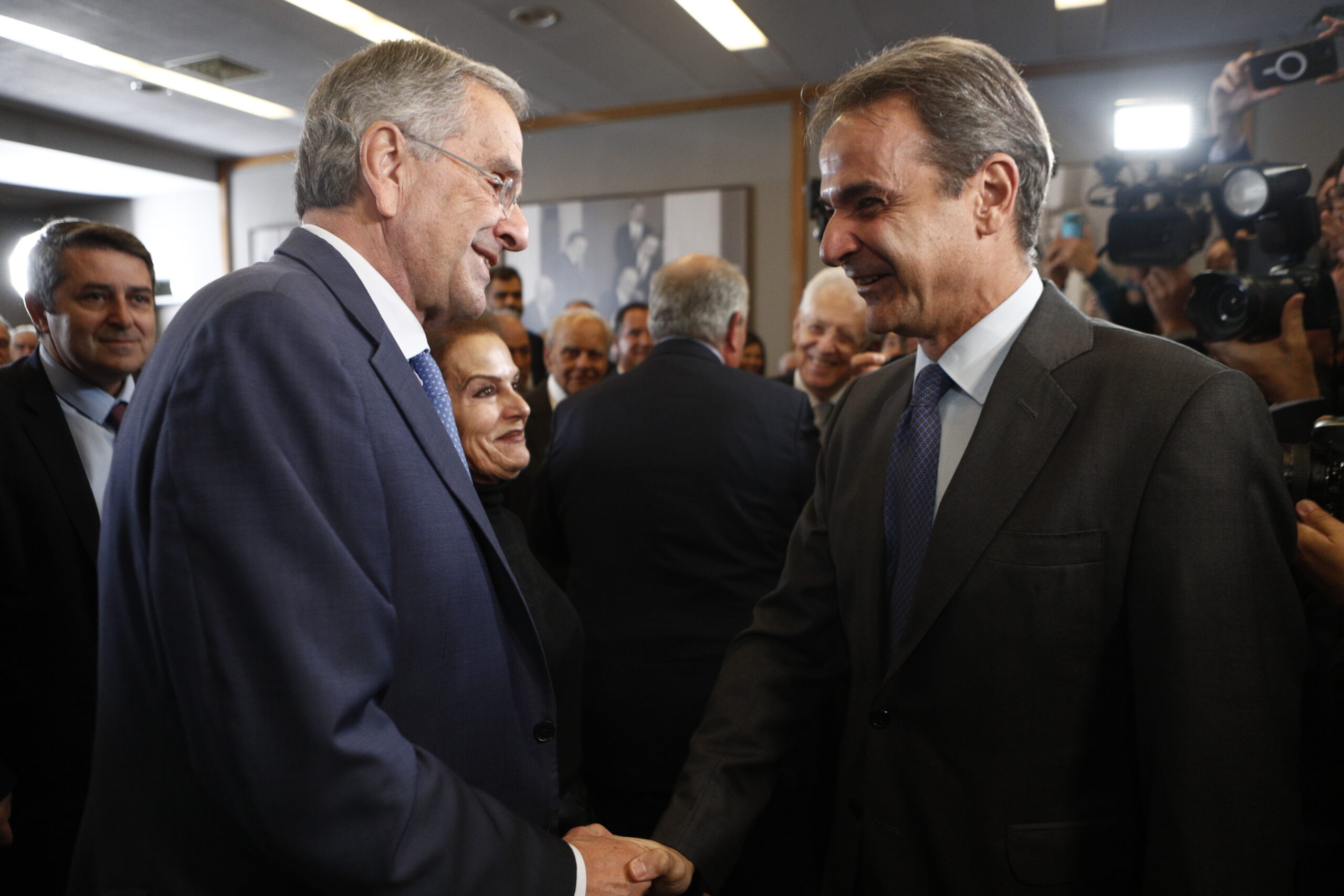 Διαγραφή Σαμαρά: «Ξεχείλισε το ποτήρι» η κυριακάτικη συνομιλία του πρώην πρωθυπουργού – Το παρασκήνιο και οι επόμενες κινήσεις