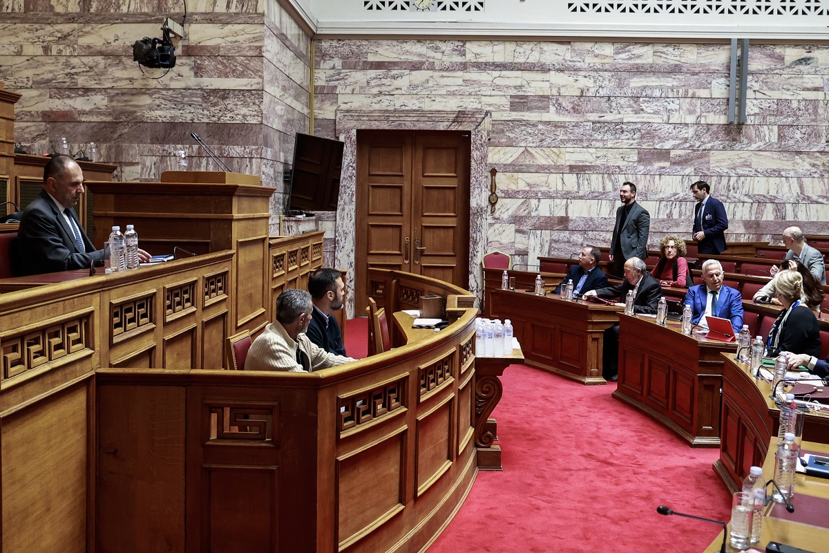 Ενημέρωση της επιτροπής Εξωτερικών και Άμυνας από τον Γ. Γεραπετρίτη για τα ελληνοτουρκικά – Στις Βρυξέλλες αναμένεται το επόμενο ραντεβού με Φιντάν