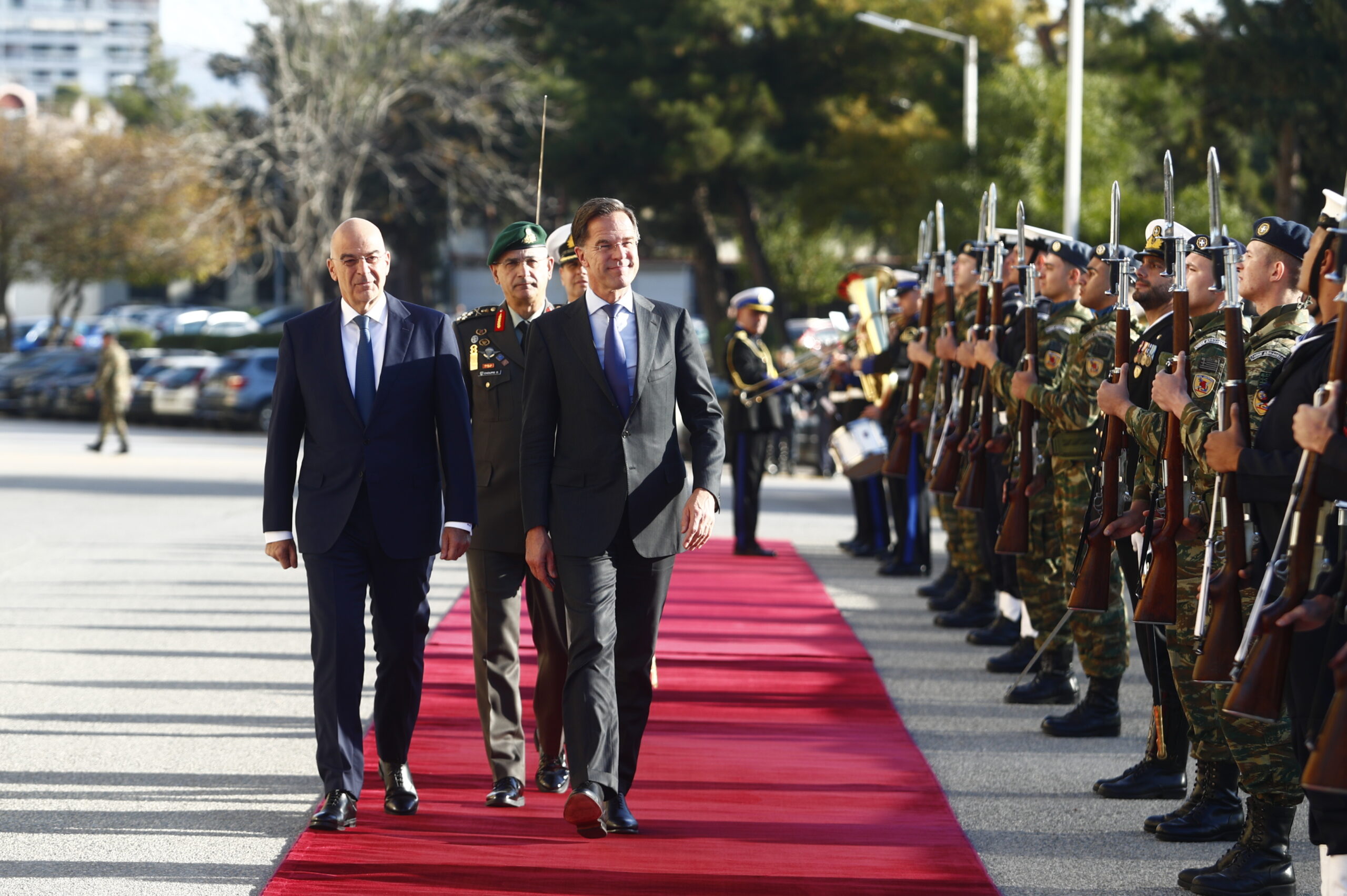 Ο Μαρκ Ρούτε στην Αθήνα: Κρίσιμη η δέσμευση των συμμάχων στο δυτικό δόγμα εν μέσω διπλών πολέμων