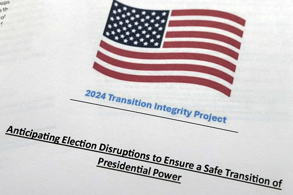 «Κουμπιά πανικού» και επίλεκτες μονάδες SWAT: Οι ΗΠΑ προετοιμάζονται για το ενδεχόμενο εκλογικών ταραχών