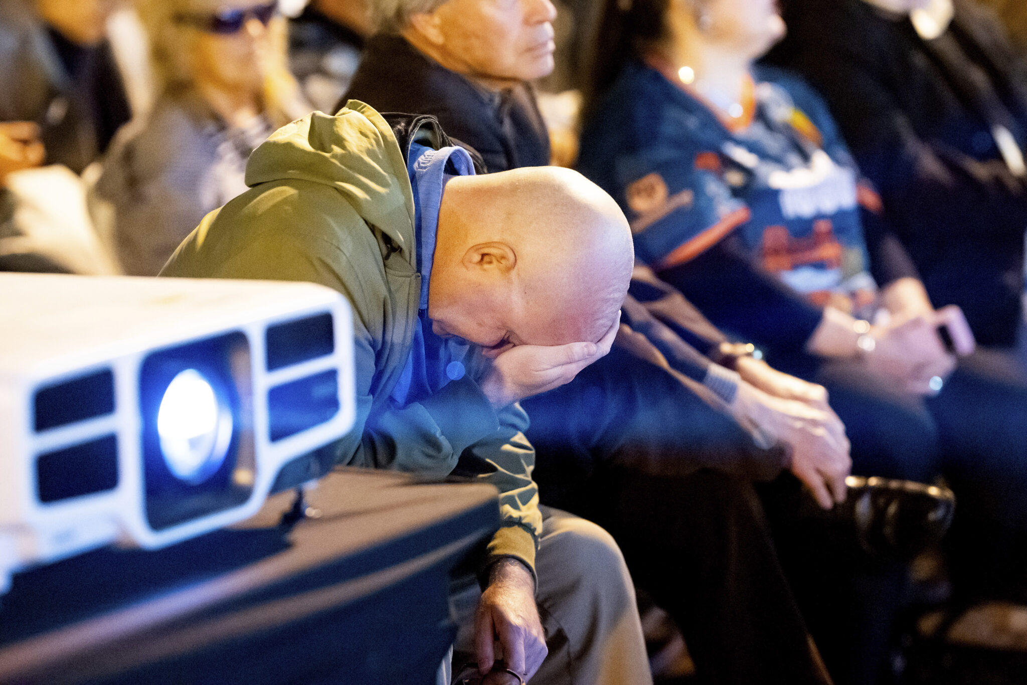 Eκλογές ΗΠΑ: Ενθουσιασμός και απογοήτευση στις πρώτες αντιδράσεις για τη νίκη Τραμπ