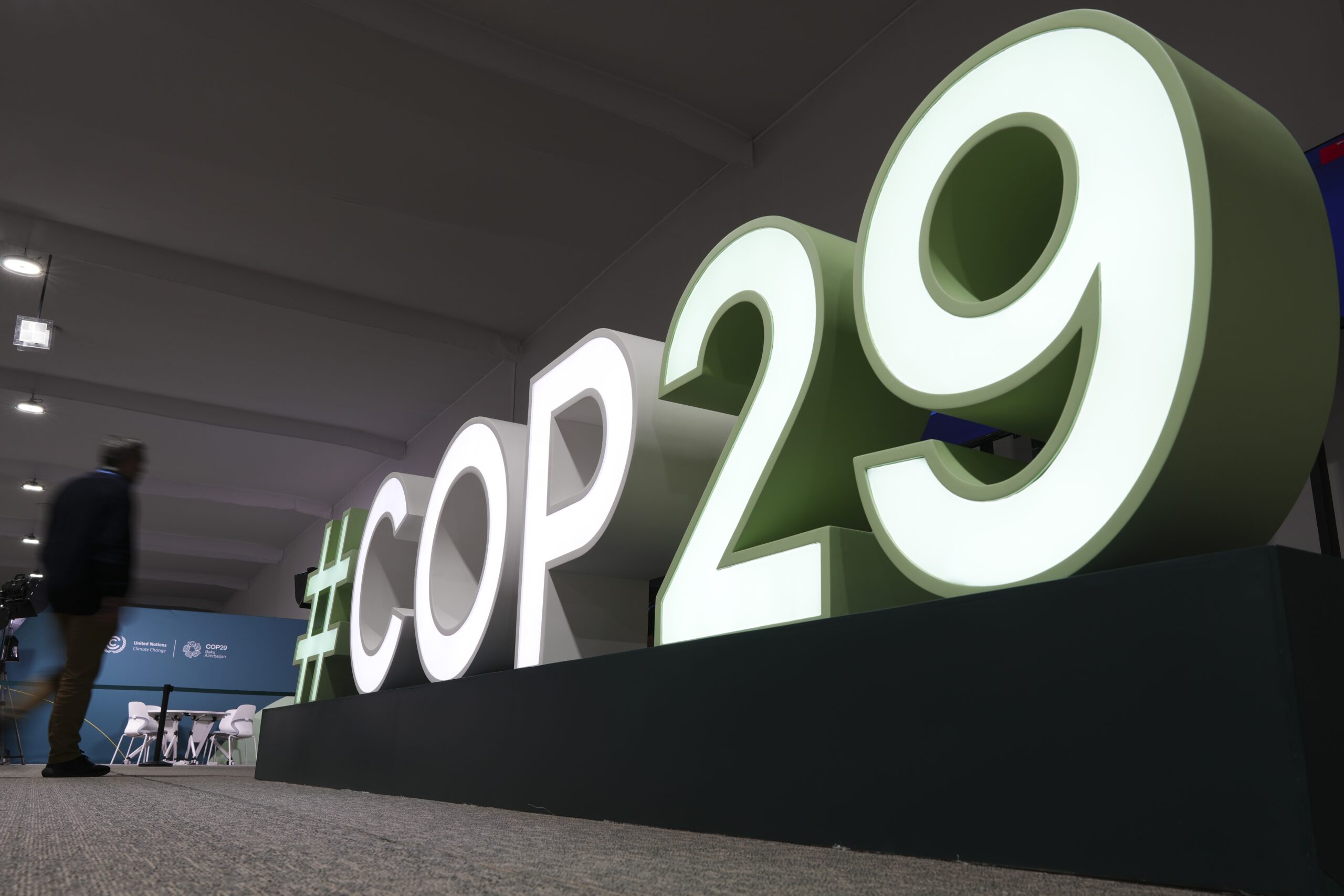 COP29: Συμφώνησαν για χορήγηση 300 δισ. στις πιο φτωχές χώρες – Έντονη αντίδραση από την Ινδία