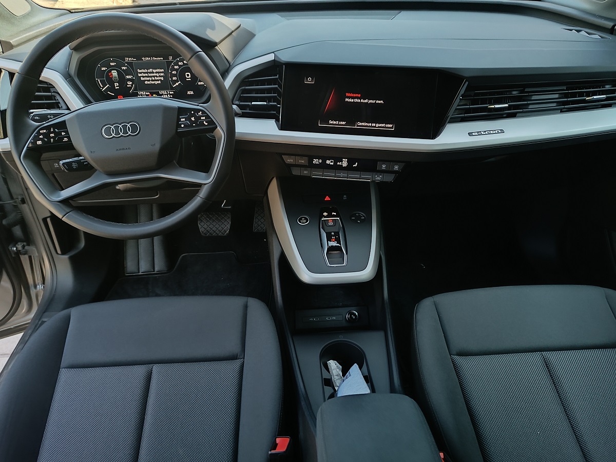 Audi: Με το Audi Q4 Sportback 45 e-tron πιάνουμε αυτονομία έως 562 χλμ.