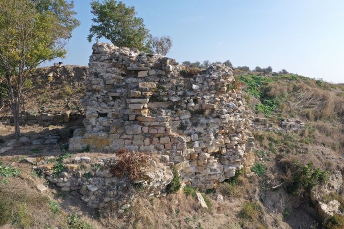 ΥΠΠΟ: Επεμβάσεις δομικής αποκατάστασης και πυροπροστασίας του Πολυστύλου, στον αρχαιολογικό χώρο των Αβδήρων, στην Ξάνθη 6 ΥΠΠΟ: Επεμβάσεις δομικής αποκατάστασης και πυροπροστασίας του Πολυστύλου, στον αρχαιολογικό χώρο των Αβδήρων, στην Ξάνθη