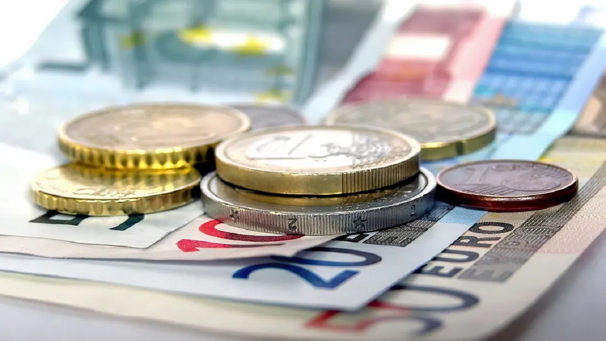 Depositphotos_667820636_L