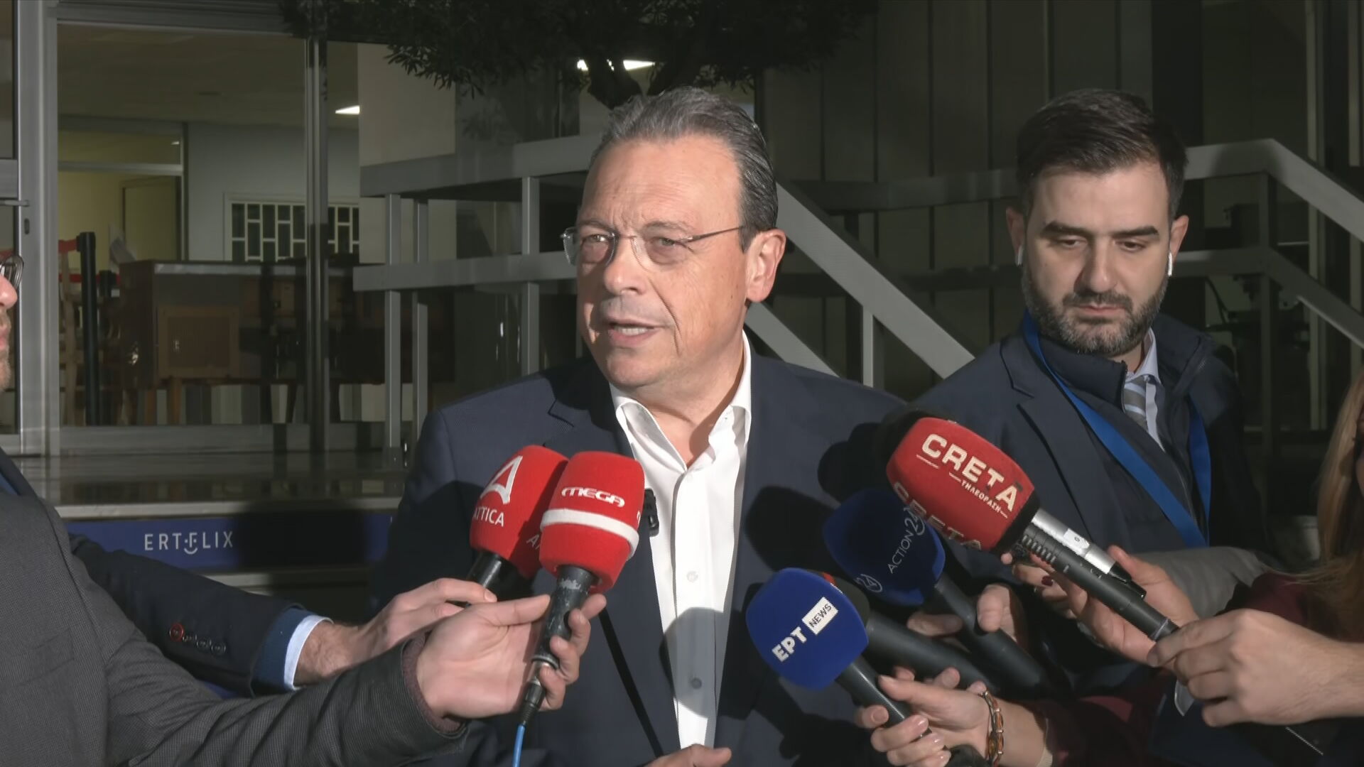 Σ. Φάμελλος πηγαίνοντας για το debate του ΣΥΡΙΖΑ στην ΕΡΤ: Την Κυριακή τα μέλη και οι υποστηρικτές του ΣΥΡΙΖΑ να δώσουν μία πρώτη απάντηση