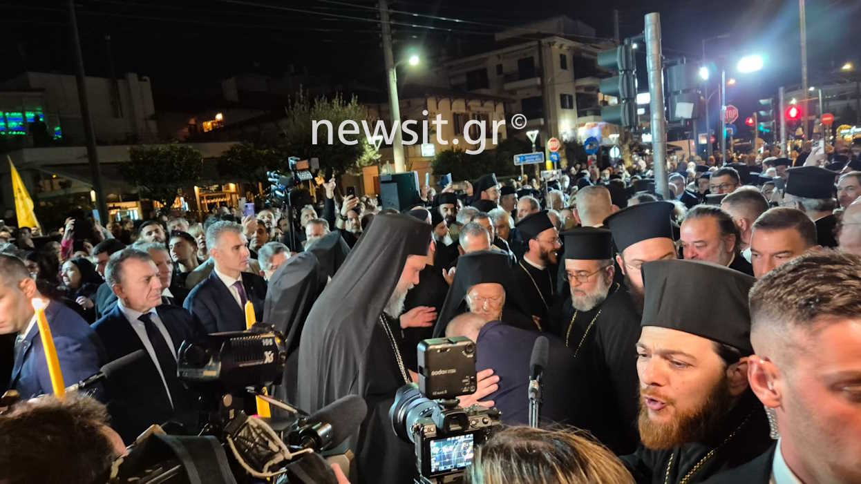 Στη Νέα Φιλαδέλφεια ο Πατριάρχης Βαρθολομαίος – Πραγματοποιήθηκε η ονοματοδοσία της πλατείας Πατριάρχου