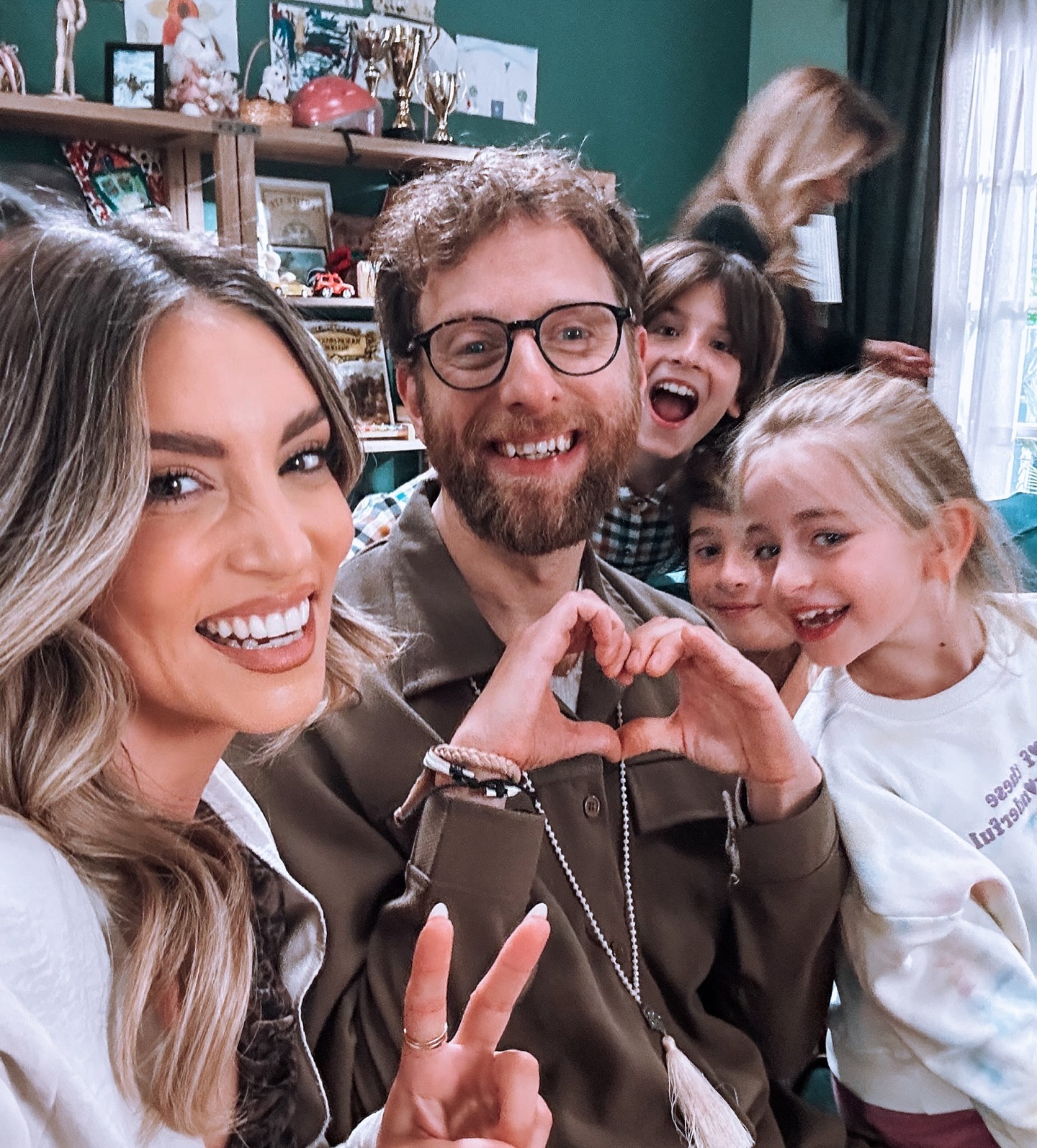 Αθηνά Οικονομάκου: Οι ευτυχισμένες στιγμές με τα παιδιά της και η επανασύνδεση με τον Μπρούνο Τσερέλα – Φωτογραφίες