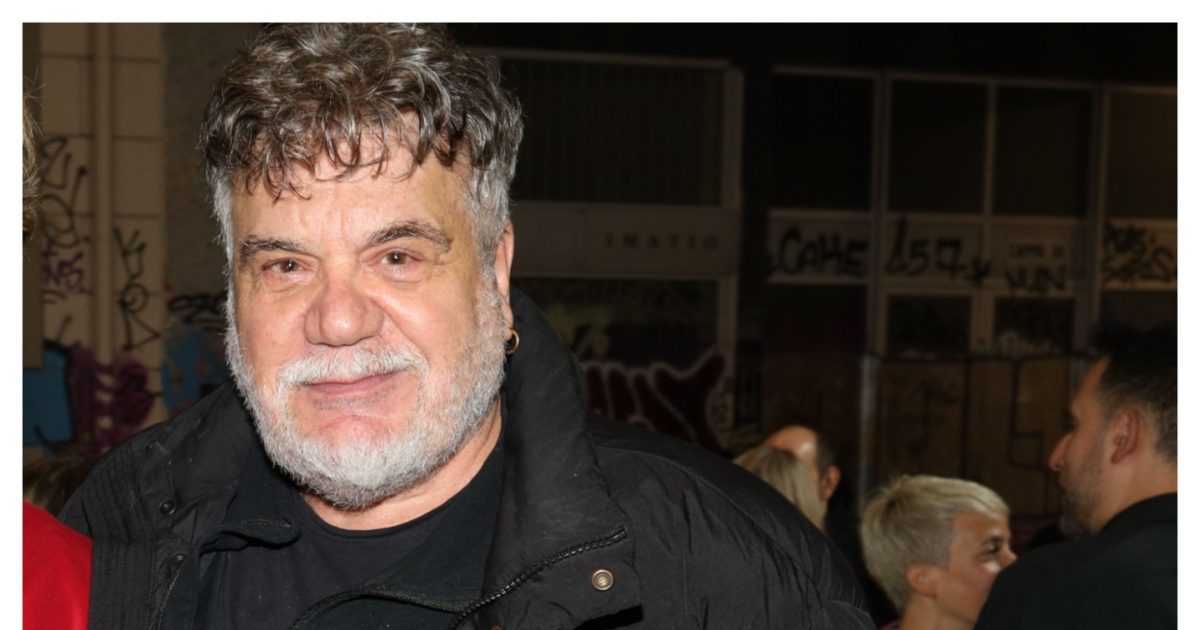 Ο Γιάννης Κακλέας για τη μάχη του με την κατάθλιψη: «Την βίωσα άσχημα, θανατερά, άσπρισαν τα μούσια και τα μαλλιά μου»
