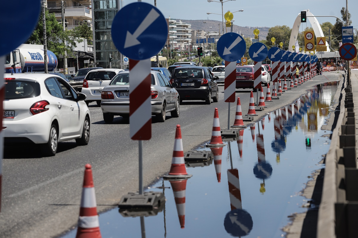 Κυκλοφοριακές ρυθμίσεις λόγω εργασιών στη λεωφόρο Βουλιαγμένης 1 Κυκλοφοριακές ρυθμίσεις λόγω εργασιών στη λεωφόρο Βουλιαγμένης