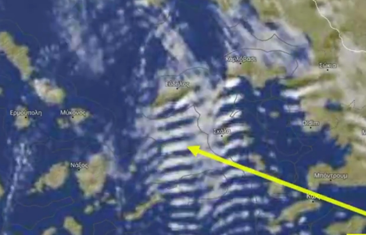 Τι είναι τα νέφη «Lee Waves» που σχηματίστηκαν πάνω από τα βουνά της Ικαρίας και της Σάμου