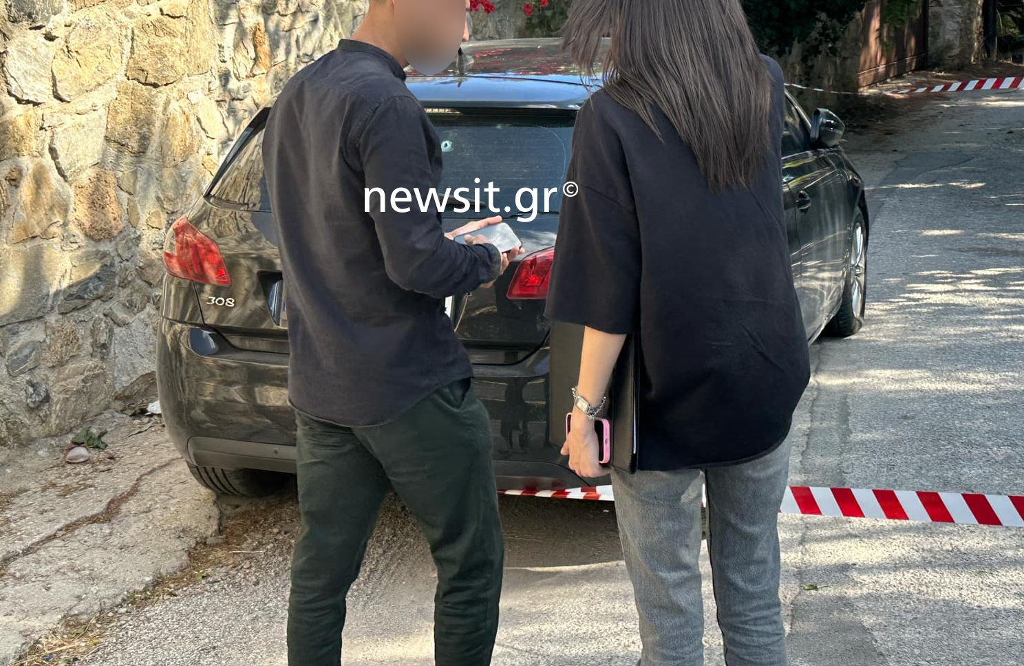 Θύμα βεντέτας δύο οικογενειών το τρίχρονο παιδί στο Μαρκόπουλο - Σε αυτό το αυτοκίνητο βρισκόταν όταν πυροβόλησαν οι δράστες