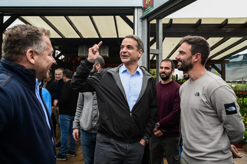 Κ. Μητσοτάκης από Καπανδρίτι: Προσωπικά πιστεύω πολύ στις δυνατότητες που έχουμε να βελτιώσουμε την παραγωγικότητα του πρωτογενούς τομέα 3 Κ. Μητσοτάκης από Καπανδρίτι: Προσωπικά πιστεύω πολύ στις δυνατότητες που έχουμε να βελτιώσουμε την παραγωγικότητα του πρωτογενούς τομέα