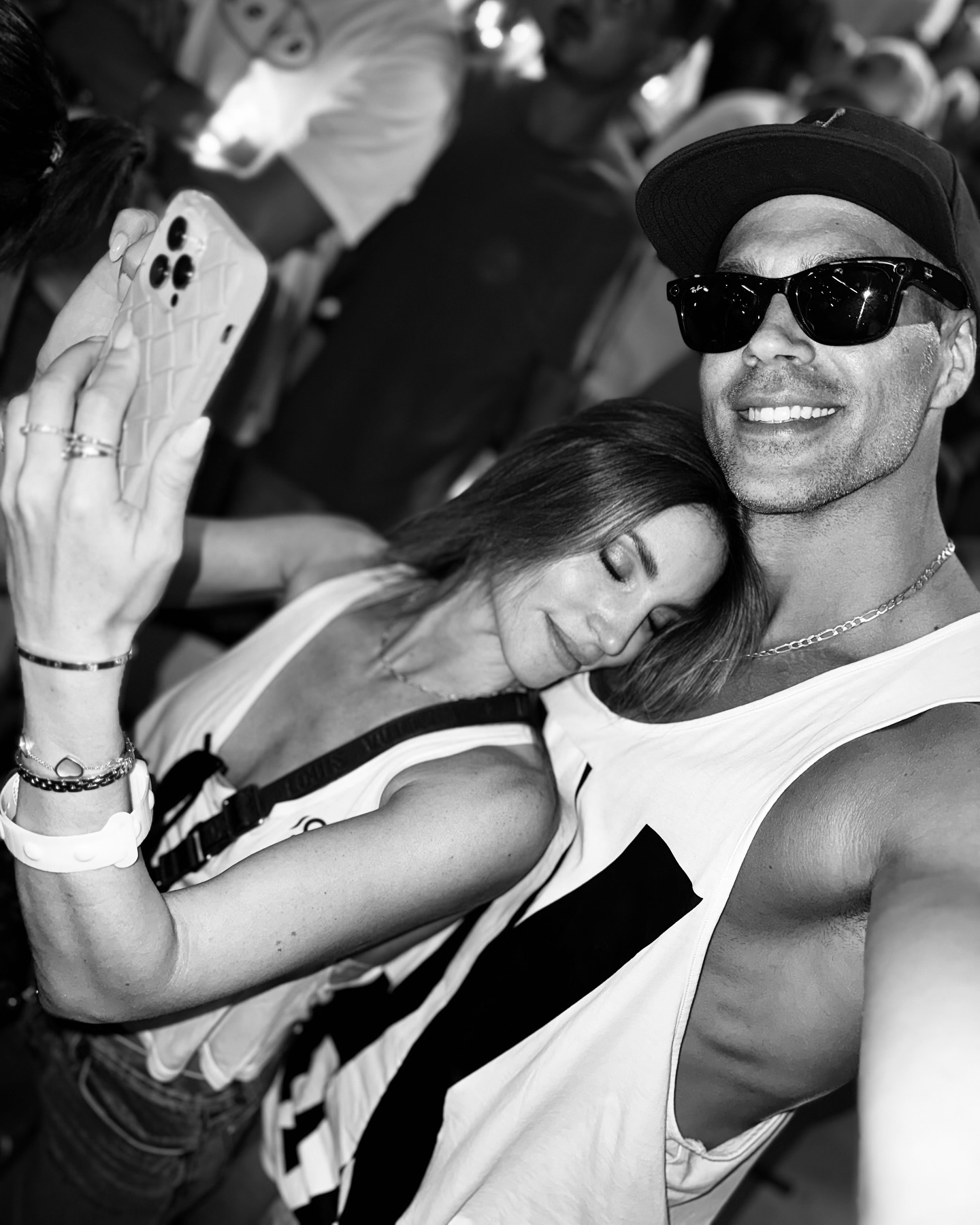 Αθηνά Οικονομάκου: Οι φωτογραφίες με τον Μπρούνο Τσερέλα και το μήνυμα – «Μόνο η αγάπη έχει τη δύναμη να θεραπεύσει»