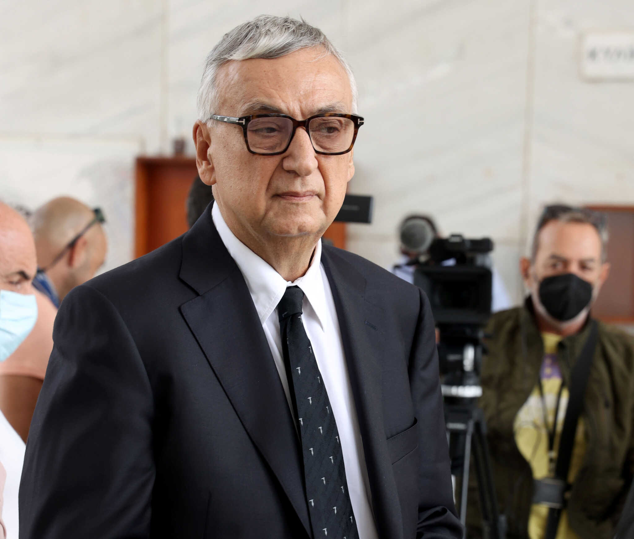 <div>Η κόρη του Δημήτρη Σούρα τον αποχαιρετά με μία δημοσίευση – «Θα ‘μαστε μαζί στον θάνατο και στη ζωή»</div>