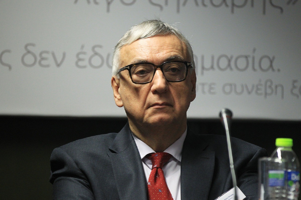 Η τελική συνέντευξη του Δημήτρη Σούρα, ο θρήνος στα μέσα κοινωνικής δικτύωσης και η ασθένεια που τον οδήγησε στον θάνατο