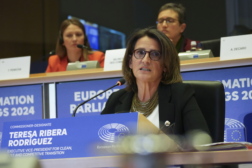 Ισπανία: Διαφορές κυβέρνησης και αξιωματικής αντιπολίτευσης για την Τερέσα Ριβέρα – Ποια είναι η υποψήφια Επίτροπος Ανταγωνισμού της Ευρωπαϊκής Ένωσης