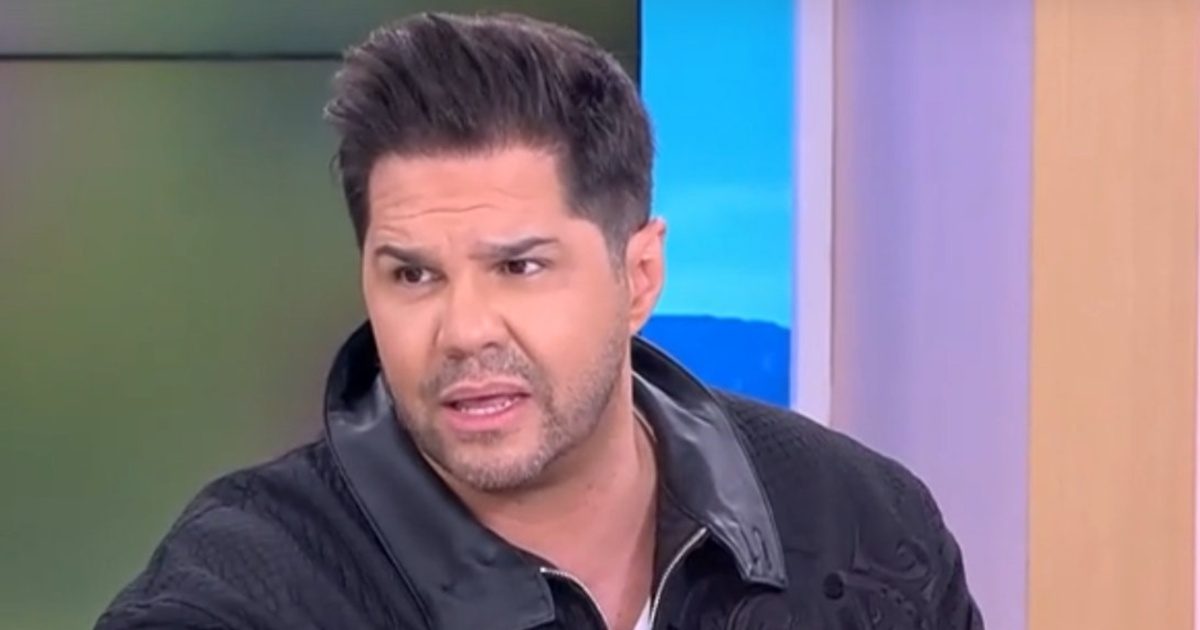 Ο Γιώργος Τσαλίκης για την Οικονομάκου: «Αν ξαναπήγαινα στο Happy Day, θα έλεγα τα ίδια»
