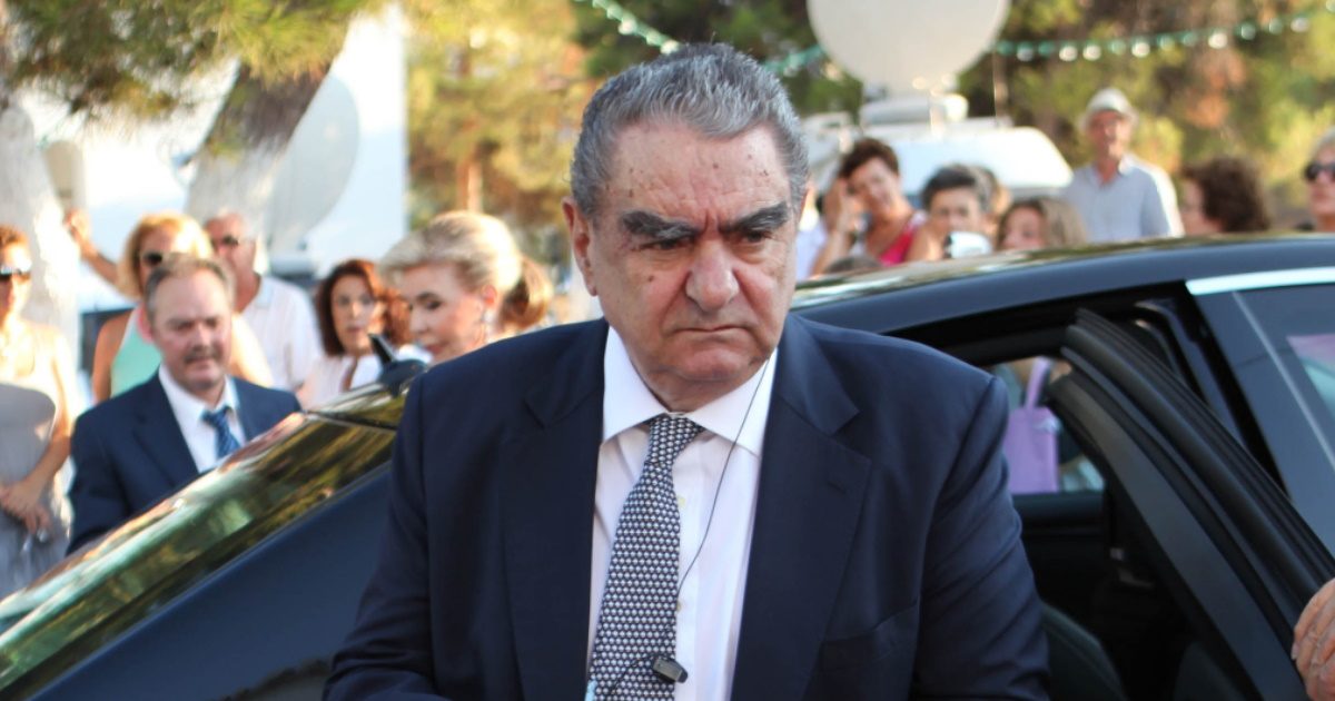 Βαρδής Βαρδινογιάννης: Η ανακοίνωση της οικογένειας για τον θάνατο, την εξόδιο ακολουθία και την ταφή του