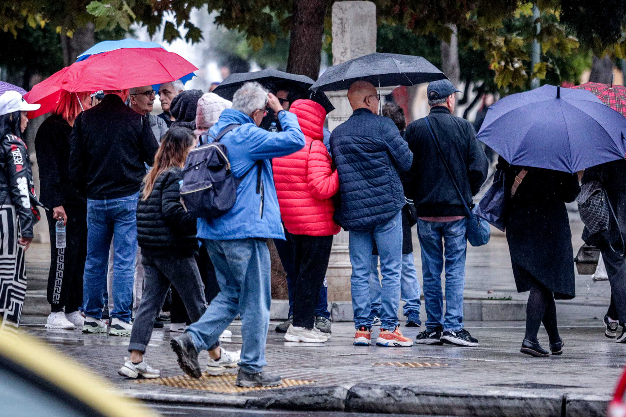 Βροχές και καταιγίδες μέχρι το Σάββατο – Για κακοκαιρία… «νυφίτσα» μιλά ο Γιώργος Τσατραφύλλιας