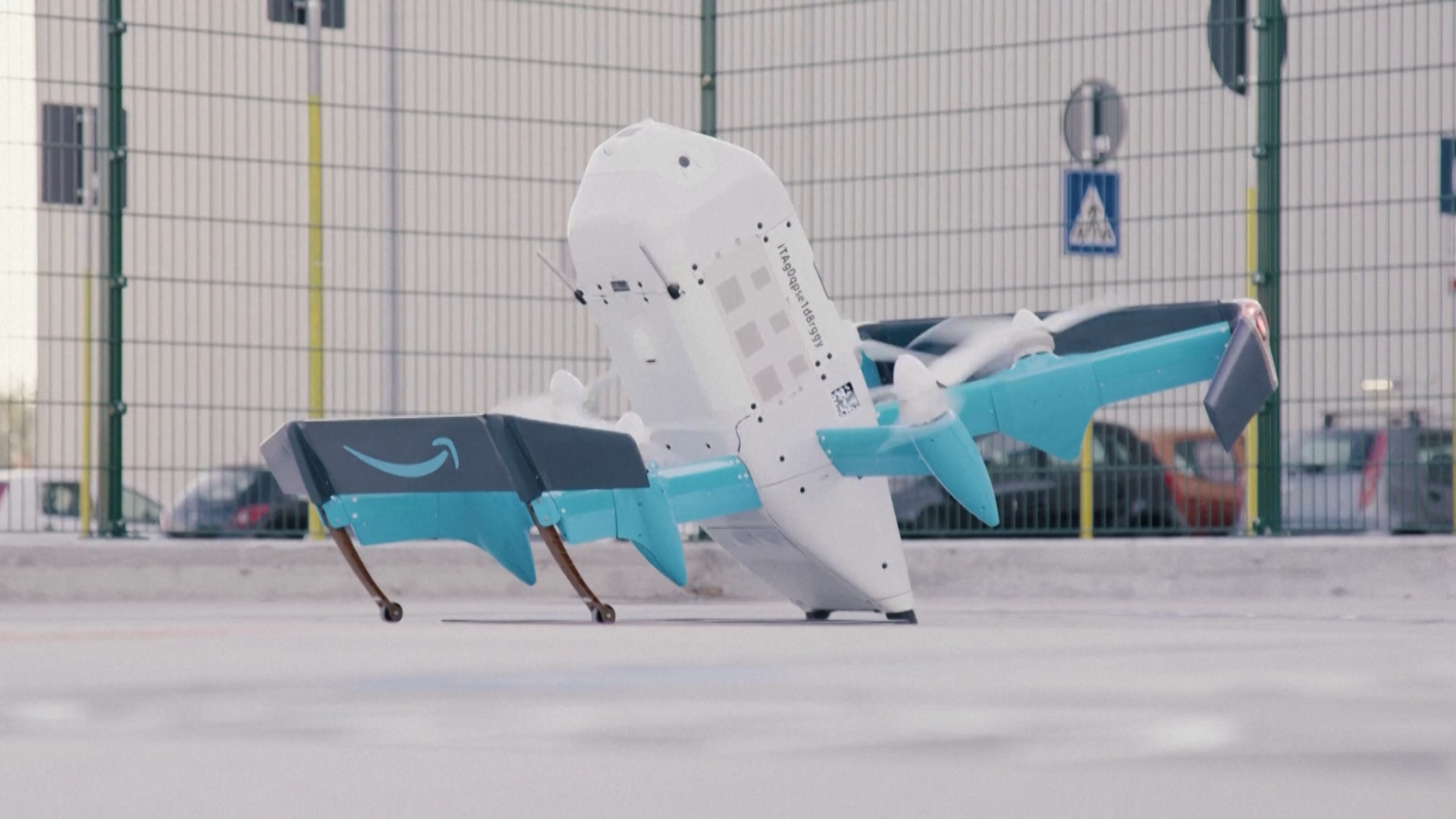 20241205-REUTERS-AMAZON2