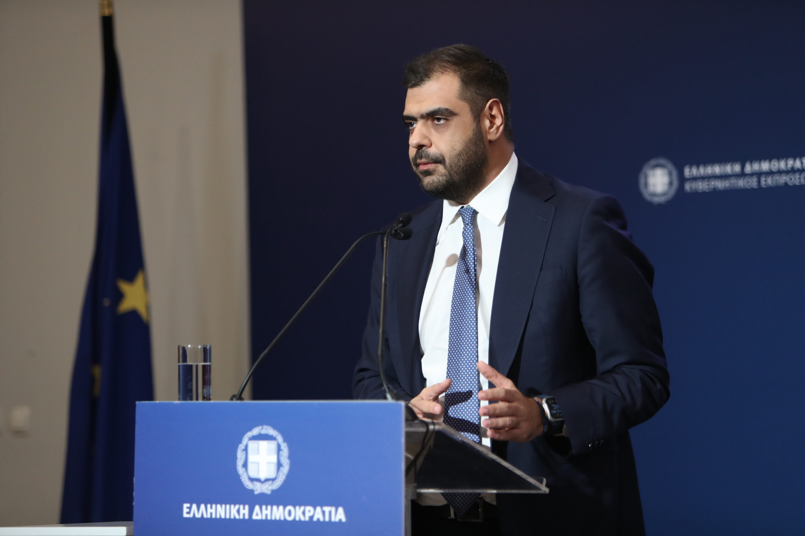 [372662] ΕΝΗΜΕΡΩΣΗ ΤΩΝ ΠOΛΙΤΙΚΩΝ ΣΥΝΤΑΚΤΩΝ ΣΤΗΝ ΘΕΣΣΑΛΟΝΙΚΗ ΑΠΟ ΤΟΝ ΚΥΒΕΡΝΗΤΙΚΟ ΕΚΠΡΟΣΩΠΟ ΠΑΥΛΟ ΜΑΡIΝΑΚΗ (ΒΑΣΙΛΗΣ ΒΕΡΒΕΡΙΔΗΣ/ΜΟΤΙΟΤΕΑΜ)