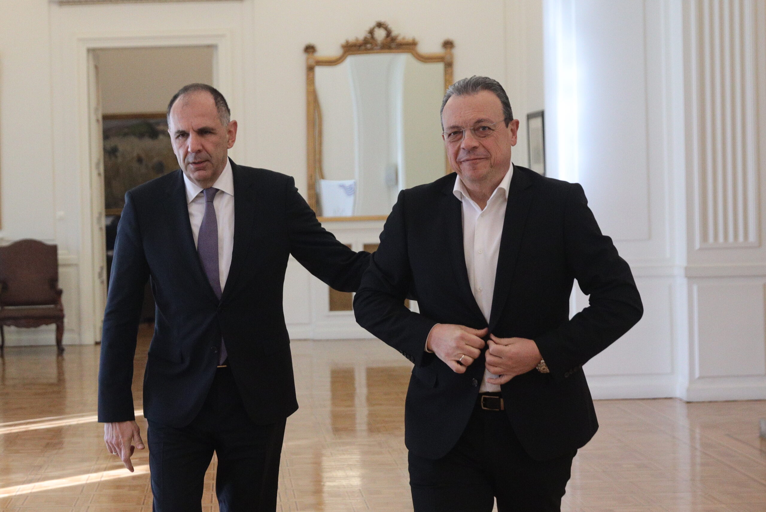 Σ. Φάμελλος μετά την πληροφόρηση από τον Γ. Γεραπετρίτη: Υπέρ του διαλόγου με την Τουρκία – Κυριαρχία και ασφάλεια οι κόκκινες γραμμές