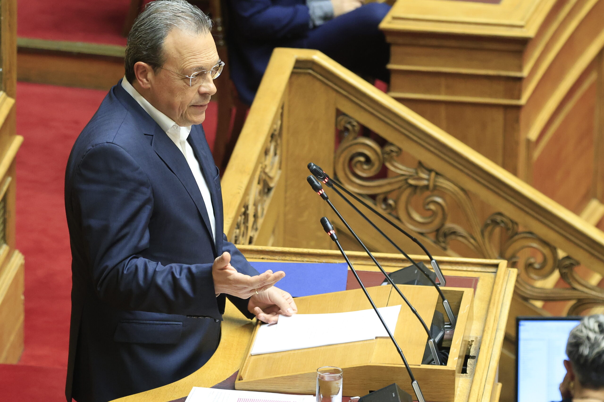Σ. Φάμελλος: Η κοινωνία εκφράζει σε κάθε επίπεδο την απογοήτευσή της – Προτεραιότητα της κυβέρνησης η κοινότητα των «εργαζόμενων φτωχών»