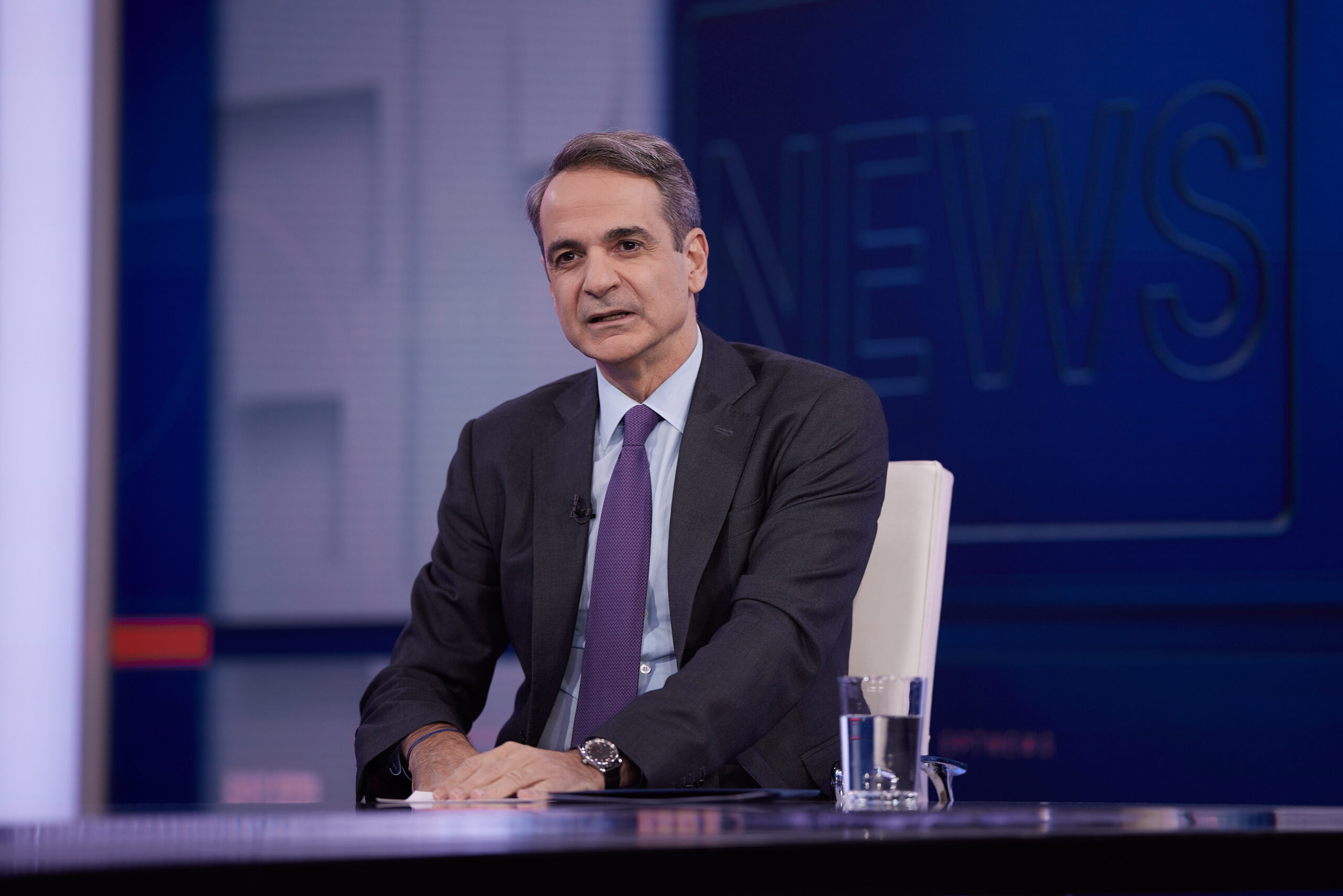Μηνύματα Μητσοτάκη μέσω ΕΡΤNews για μείωση φόρων – Πότε θα υποβάλει πρόταση για την Προεδρία της Δημοκρατίας