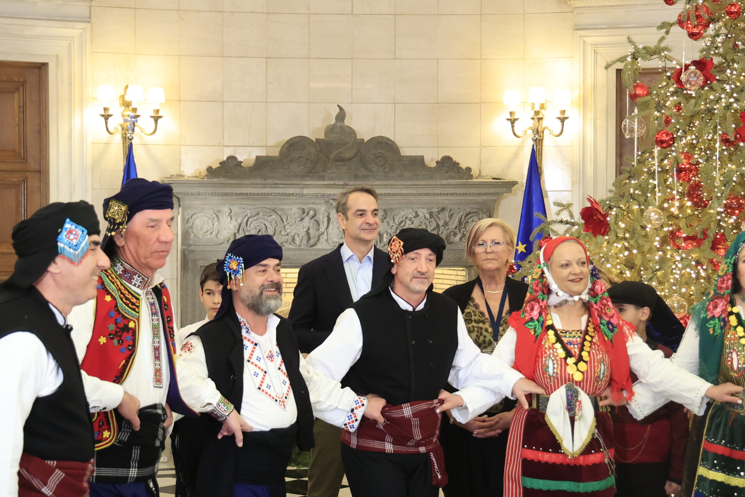 Τα Πρωτοχρονιάτικα κάλαντα άκουσαν η πολιτειακή και πολιτική ηγεσία – Δείτε το βίντεο
