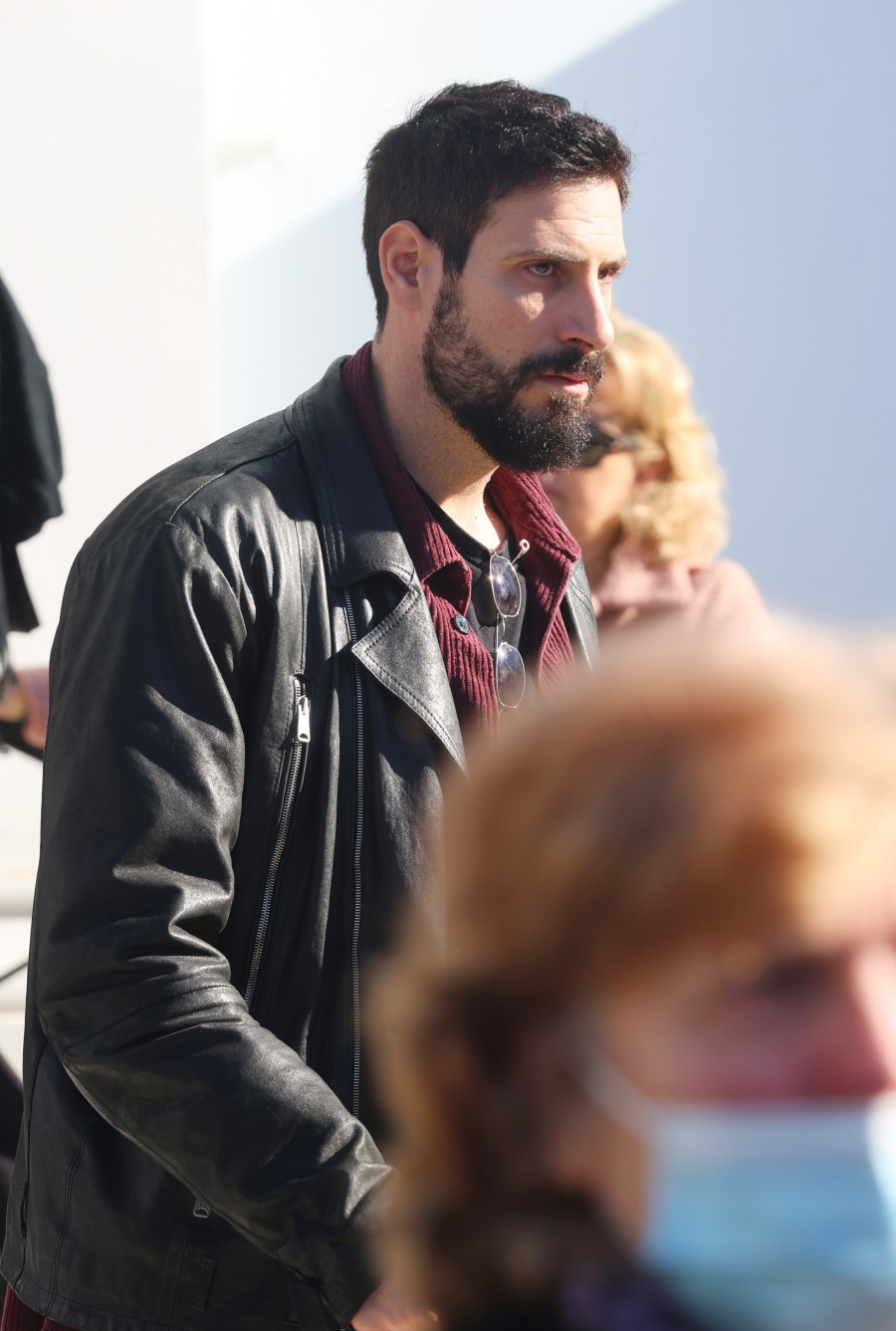 Κηδεία Δημήτρη Ήμελλου: Οι ηθοποιοί του «Σασμού» στο Α’ Κοιμητήριο για το τελευταίο «αντίο» 22 Κηδεία Δημήτρη Ήμελλου: Οι ηθοποιοί του «Σασμού» στο Α’ Κοιμητήριο για το τελευταίο «αντίο»