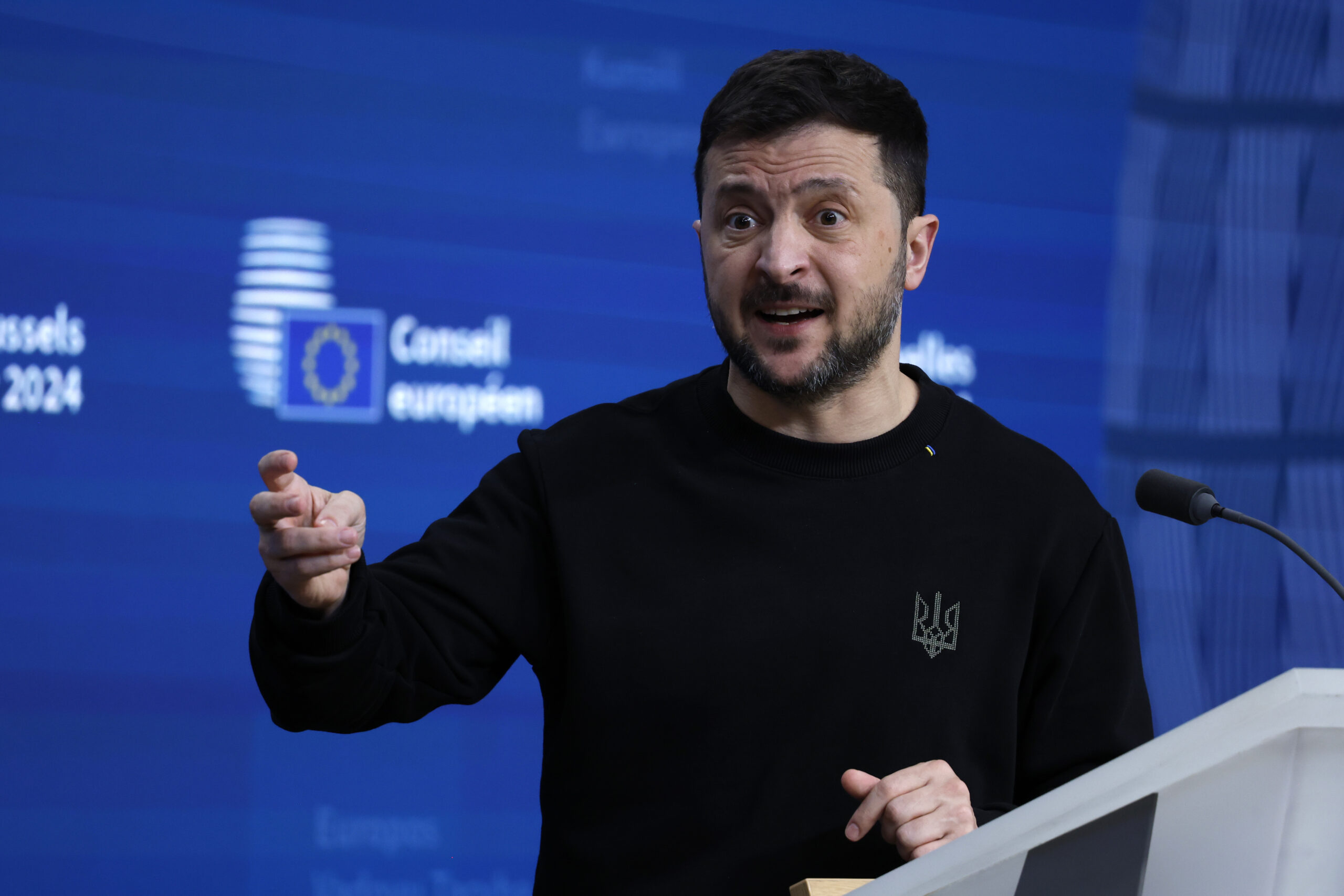 Ζελένσκι μετά τη Σύνοδο: «Οι ευρωπαϊκές εγγυήσεις ασφαλείας δεν φτάνουν – Πιστεύω ότι ο Πούτιν είναι τρελός»