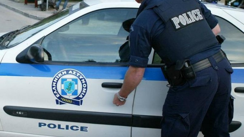 Αστυνομικός της Βουλής: Απειλούσε γυναίκα και παιδιά ότι θα τους σκοτώσει – Ο πρωτότοκος γιος είχε κάνει απόπειρα αυτοκτονίας