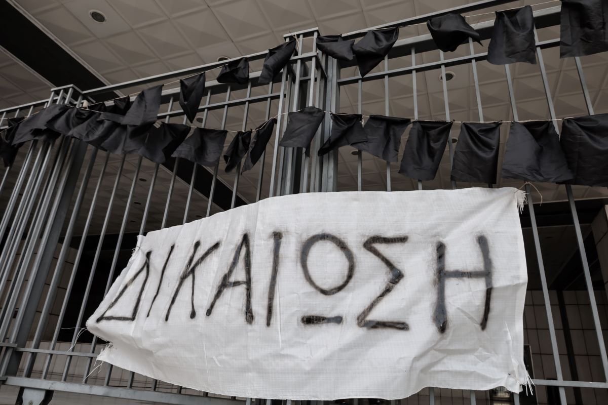 Δίκη για το Μάτι: «Έκανα μία κρυφή προσευχή να μην περάσει η φωτιά, δεν την έβαλα εγώ», δήλωσε ο 65χρονος που κατηγορείται για εμπρησμό από αμέλεια