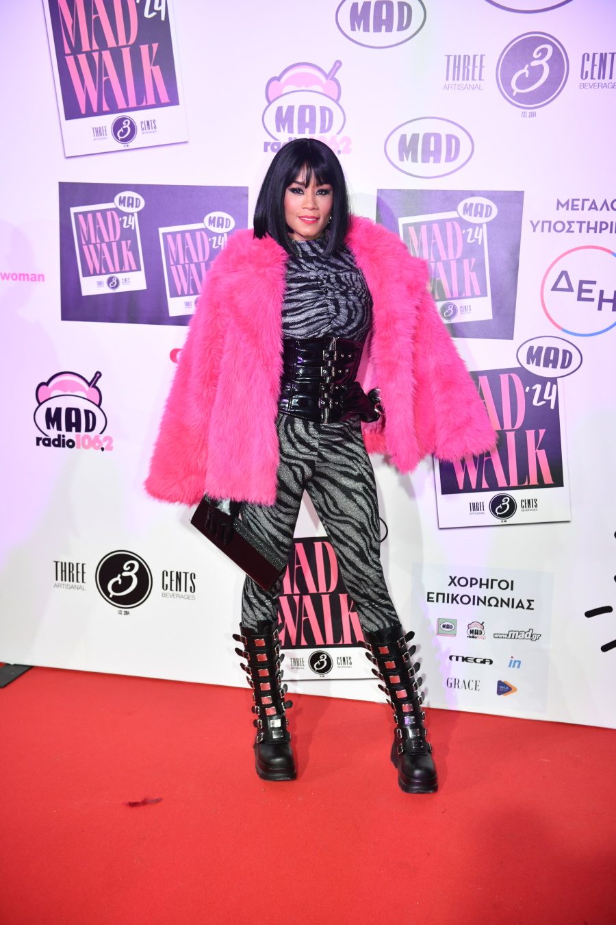 MadWalk 2024: Οι παρουσίες των διασήμων στο εντυπωσιακό event μόδας και μουσικής –