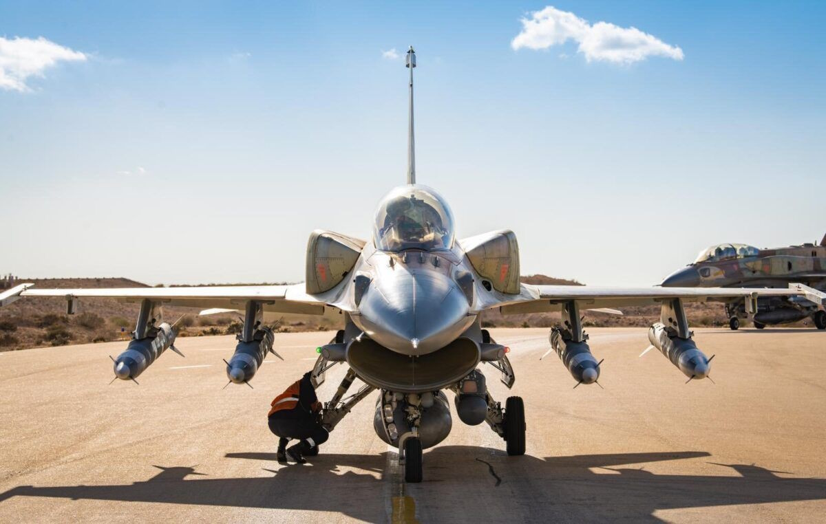 Η Πολεμική Αεροπορία θα οπλίσει τα F-16 Viper με τους ισχυρούς πυραύλους Rampage του Ισραήλ