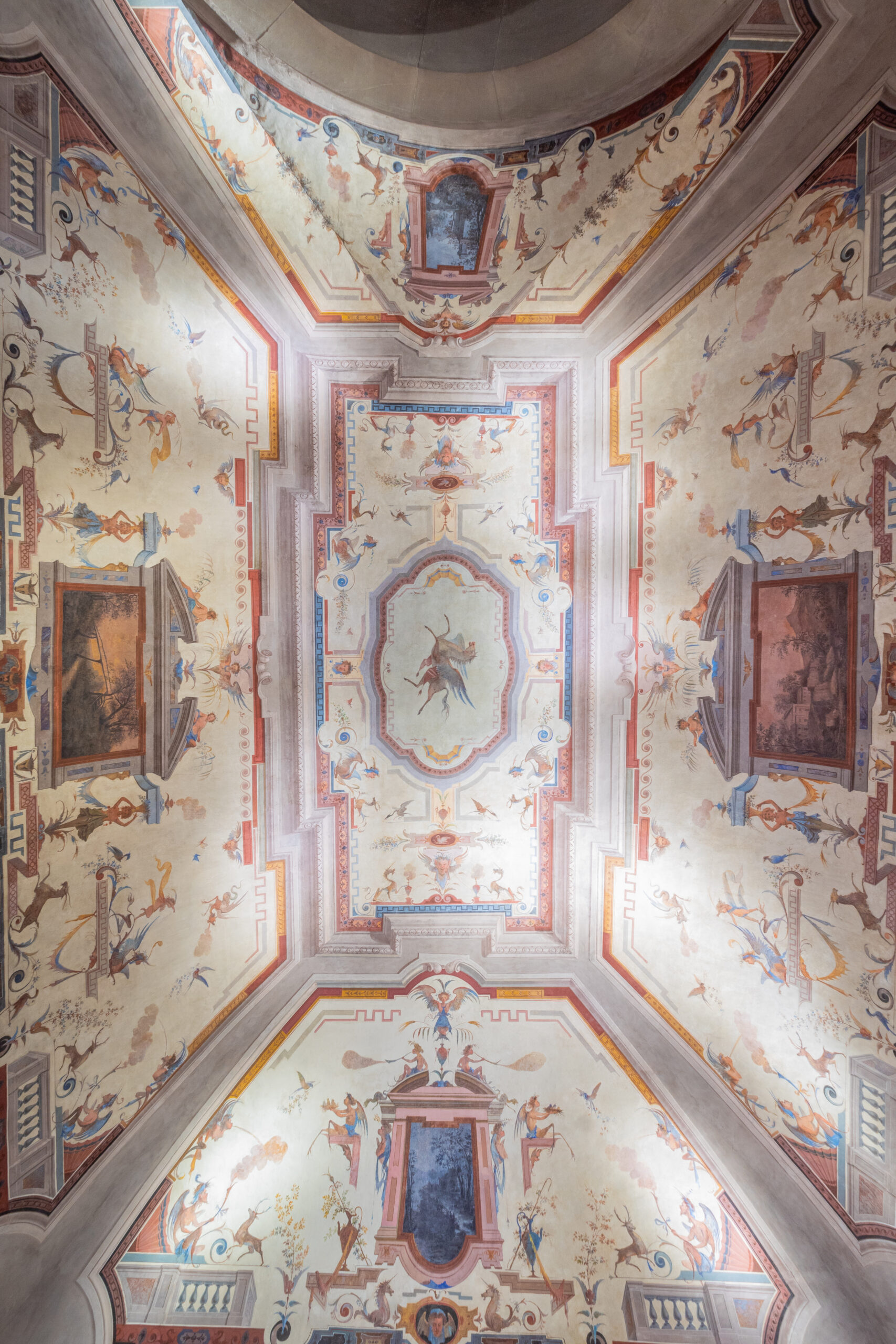 Φλωρεντία: Ανοίγει στο κοινό ο γνωστός Διάδρομος Βασάρι του 1565 2 Φλωρεντία: Ανοίγει στο κοινό ο γνωστός Διάδρομος Βασάρι του 1565