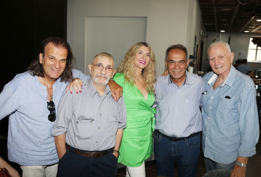 Κώστας Χαρδαβέλλας: Η τελευταία δημοσία παρουσία του καταξιωμένου δημοσιογράφου, ένα χρόνο πριν αποβιώσει 6 Κώστας Χαρδαβέλλας: Η τελευταία δημοσία παρουσία του καταξιωμένου δημοσιογράφου, ένα χρόνο πριν αποβιώσει