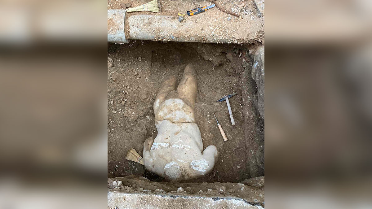 Έναν αρχαίο θησαυρό βρήκαν σκάβοντας για δίκτυο αερίου κοντά στο Ηρώδειο