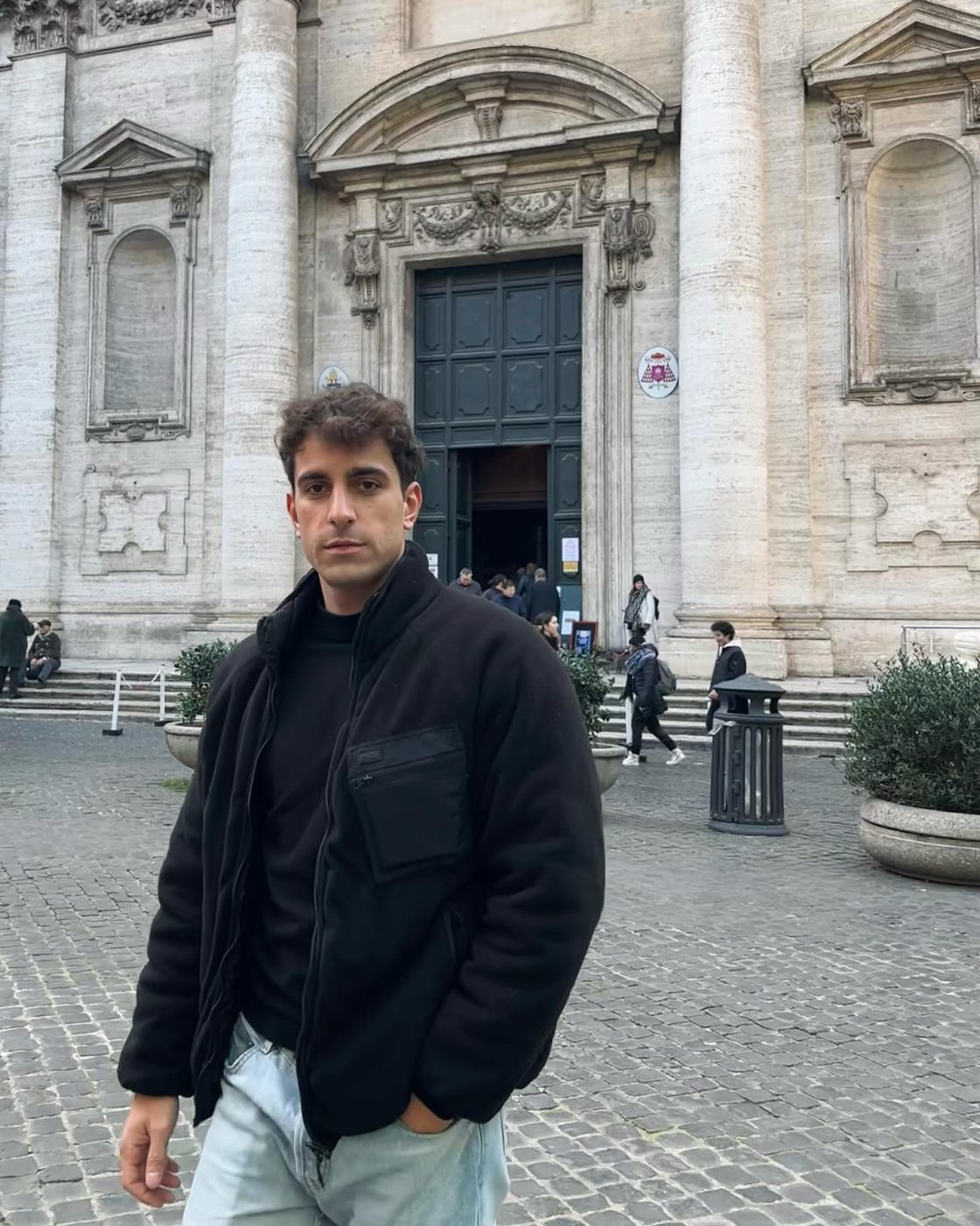 Αφροδίτη Λιάντου – Αλέξανδρος Σκουρλέτης: Χριστουγεννιάτικη εκδρομή στην Ρώμη – Φωτογραφίες 12 Αφροδίτη Λιάντου – Αλέξανδρος Σκουρλέτης: Χριστουγεννιάτικη εκδρομή στην Ρώμη – Φωτογραφίες